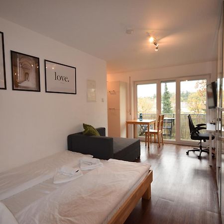 Nestwerk Komfort R23-12 - Balkon, Arbeitsplatz & Zentrumsnah Biberach an der Riß Dış mekan fotoğraf