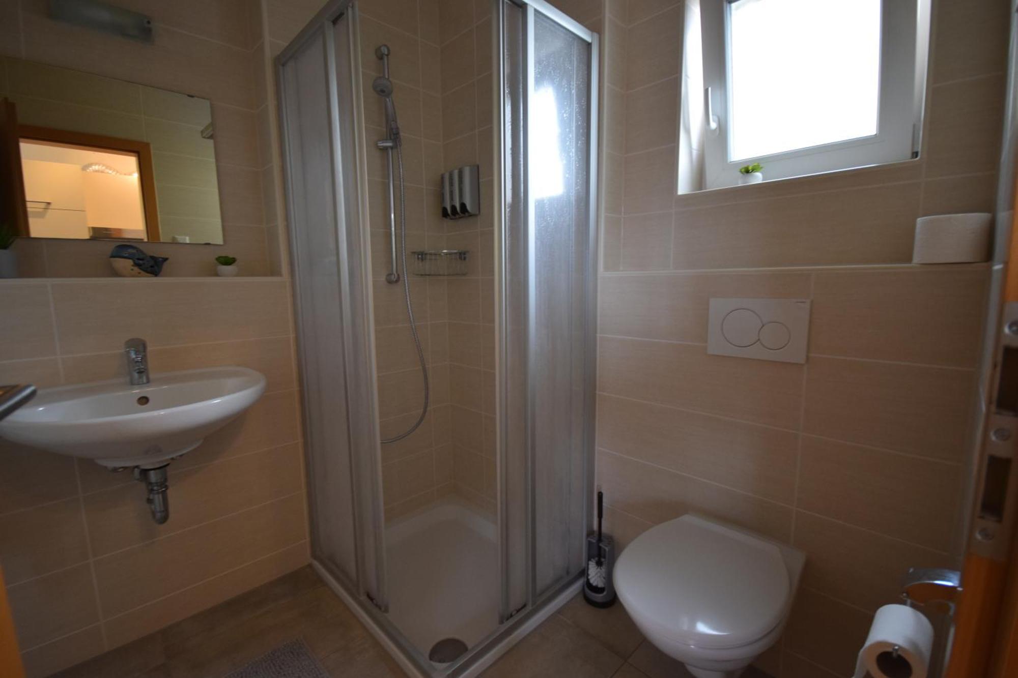 Nestwerk Komfort R23-12 - Balkon, Arbeitsplatz & Zentrumsnah Biberach an der Riß Dış mekan fotoğraf