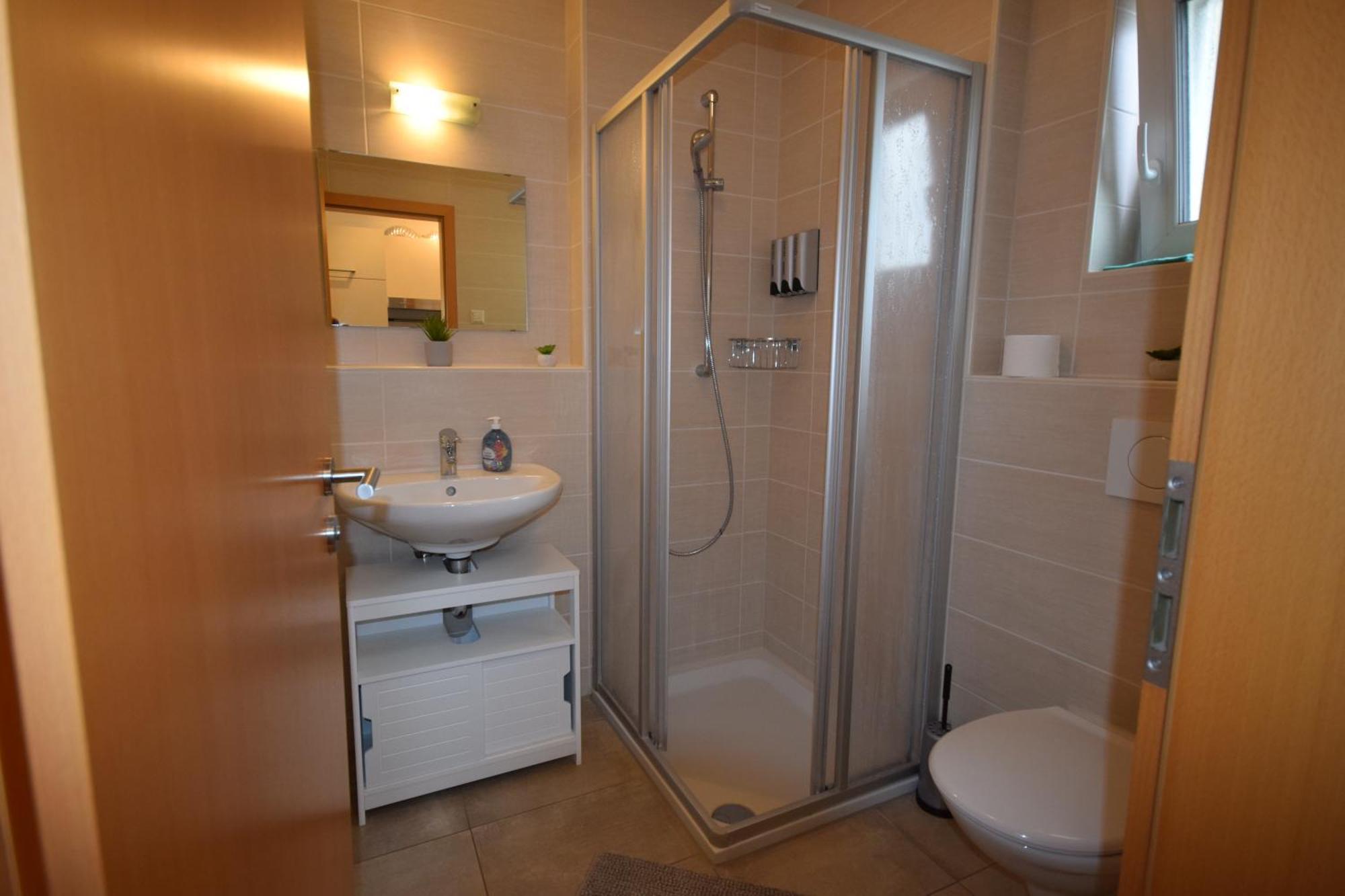 Nestwerk Komfort R23-12 - Balkon, Arbeitsplatz & Zentrumsnah Biberach an der Riß Dış mekan fotoğraf